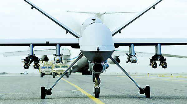 資料圖：懸掛武器的美軍捕食者無人機(jī)。