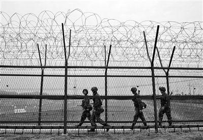 5日，韓國邊境城市坡州，韓國士兵在此巡邏，這里距離軍事分界線不遠。