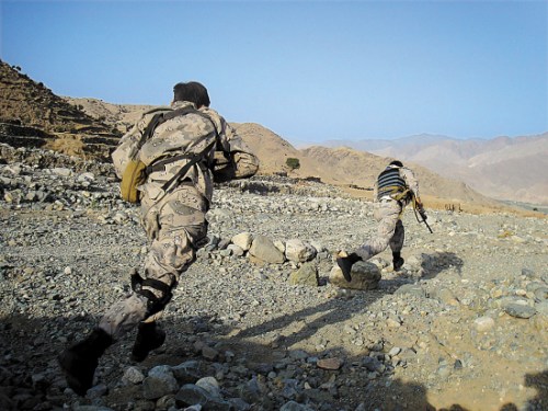 2009年6月，阿富汗政府軍在甘加爾谷地與塔利班作戰(zhàn)的情景。