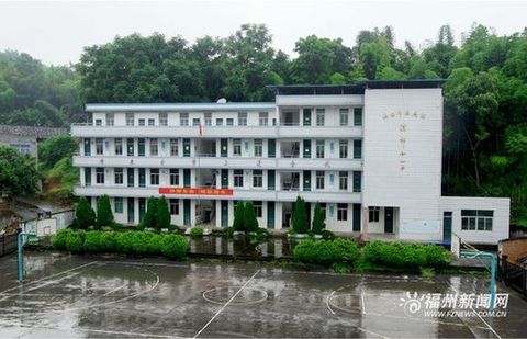 曾記否？那消失于海角的“潮水班”