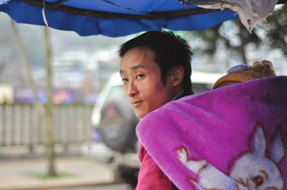 詹圓圓在等待客人。